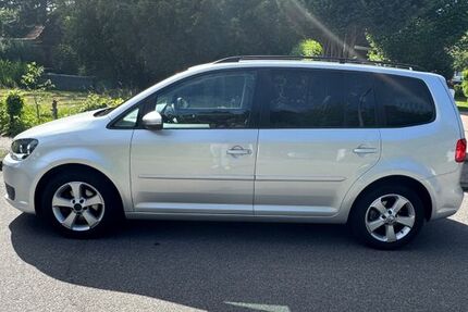 VW Touran 174.002 km 5.000 &euro; Hamburg 22175