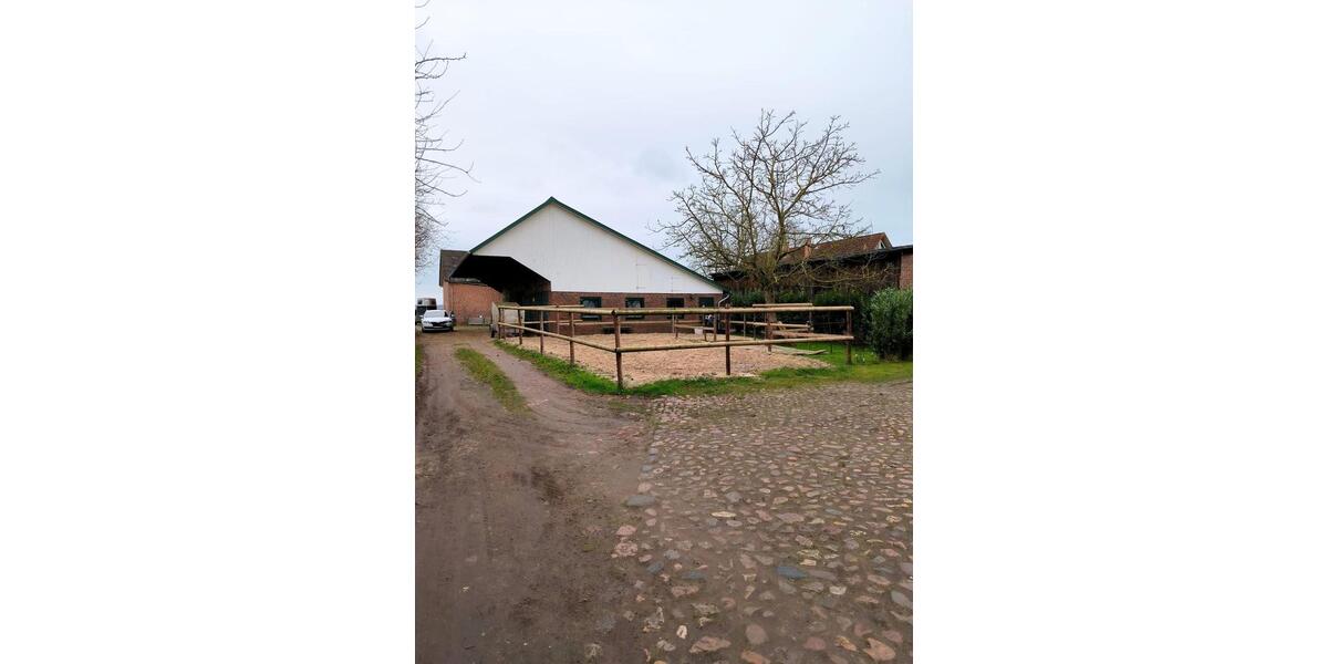 Hochparterre Jork - 5.5 Zimmer, 135 m&sup2;, 1.800&euro; | Angebot:25936098