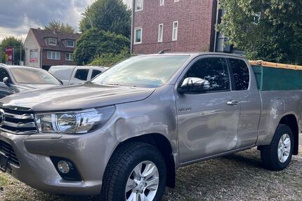 Toyota Hilux 79.934 km 23.950 &euro; Hamburg - 1 Min. vom Hamburg Airport 22415