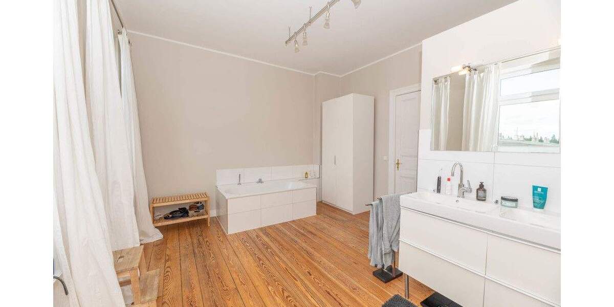 Einfamilienhaus Elmshorn - 7 Zimmer, 228 m&sup2;, 769.000&euro; | Angebot:25819682