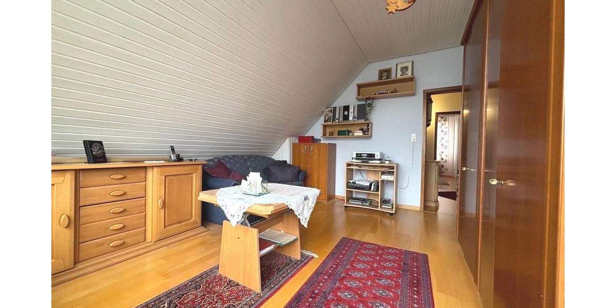 Reihenmittelhaus Bad Oldesloe - 5 Zimmer, 153 m&sup2;, 349.000&euro; | Angebot:25678315