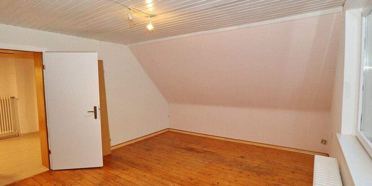 Einfamilienhaus Bad Oldesloe Schlamersdorf - 7 Zimmer, 172 m&sup2;, 349.000&euro; | Angebot:25820863