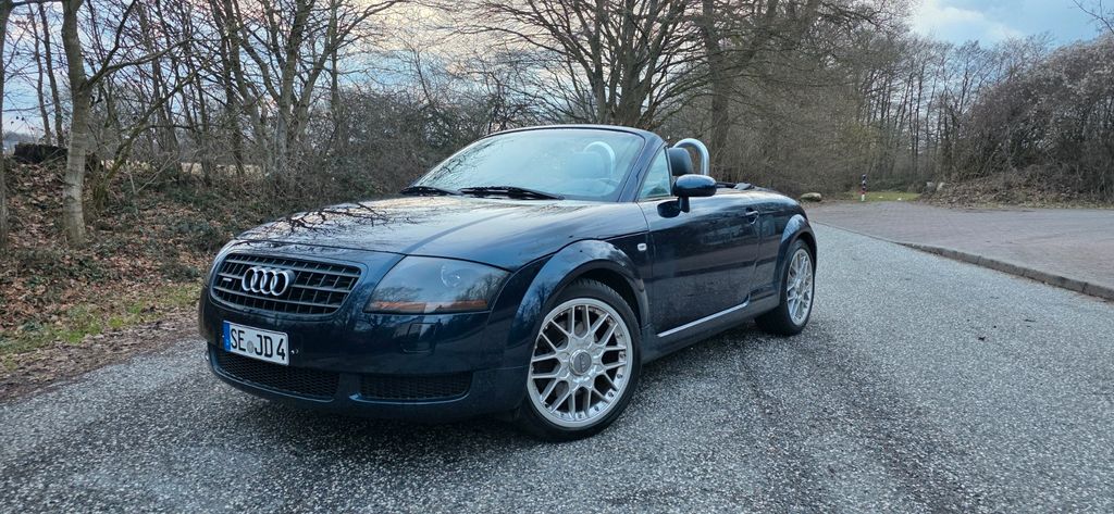 Audi TT 152.000 km 8.999 &euro; Henstedt Ulzburg 24558