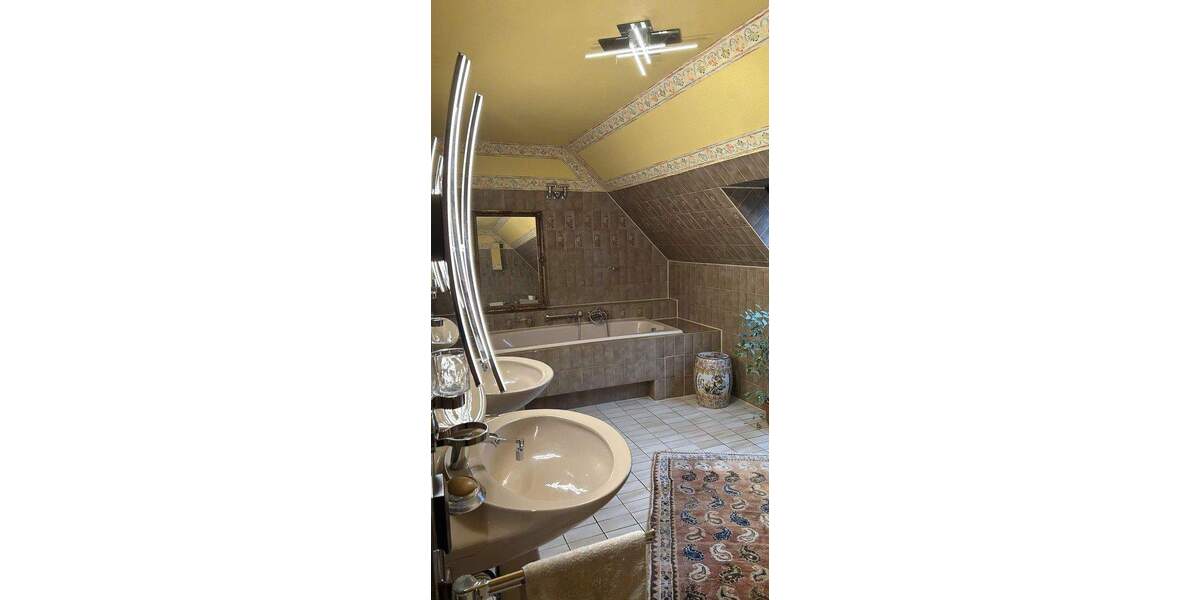 Doppelhaushälfte Tangstedt Wilstedt - 9 Zimmer, 343 m&sup2;, 849.000&euro; | Angebot:25737088