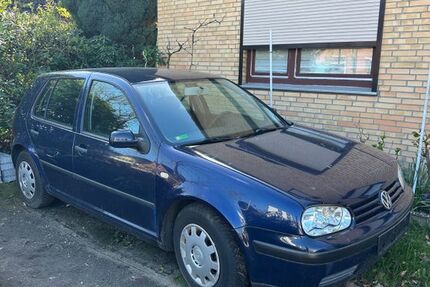 VW Golf 195.000 km 750 &euro; Norderstedt 22846
