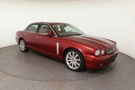 Jaguar XJ 199.875 km 13.880 &euro; Hamburg 22335