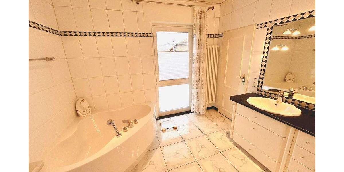 Bungalow Steinburg - 6 Zimmer, 175 m&sup2;, 498.000&euro; | Angebot:25751258