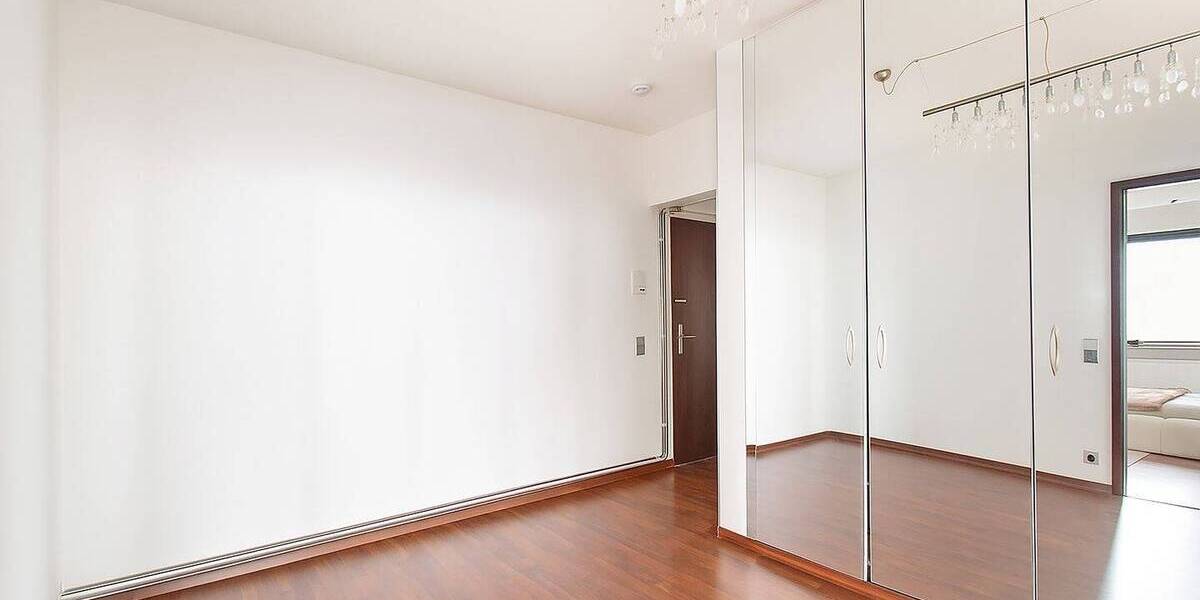 Etagenwohnung Hamburg Barmbek-Süd - 2 Zimmer, 69 m&sup2;, 299.000&euro; | Angebot:25726015