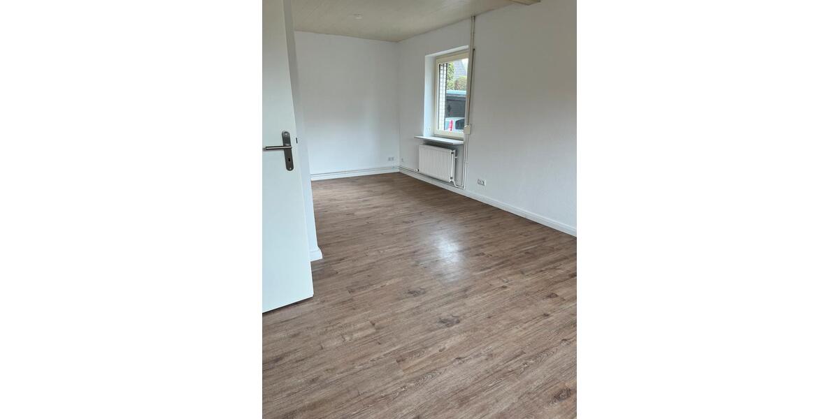Doppelhaushälfte Kaltenkirchen - 3.5 Zimmer, 85 m&sup2;, 229.000&euro; | Angebot:26946656