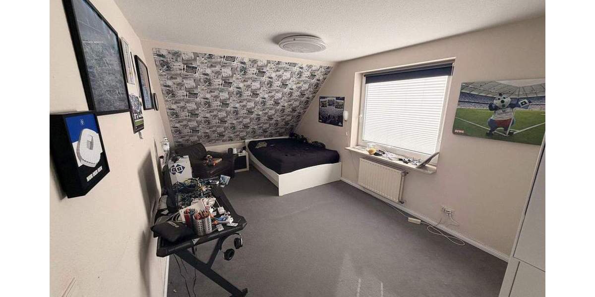 Doppelhaushälfte Hamburg Sasel - 5 Zimmer, 140 m&sup2;, 709.000&euro; | Angebot:25838066