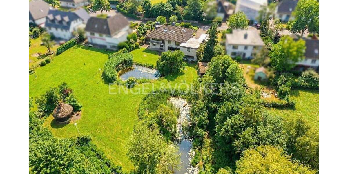 Einfamilienhaus Ahrensburg - 7 Zimmer, 300 m&sup2;, 1.500.000&euro; | Angebot:25701922