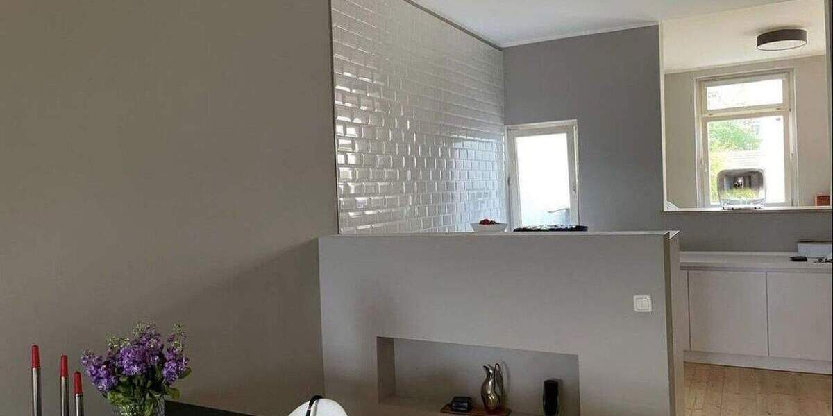 Etagenwohnung Hamburg Eimsbüttel - 2 Zimmer, 85 m&sup2;, 499.000&euro; | Angebot:25659246