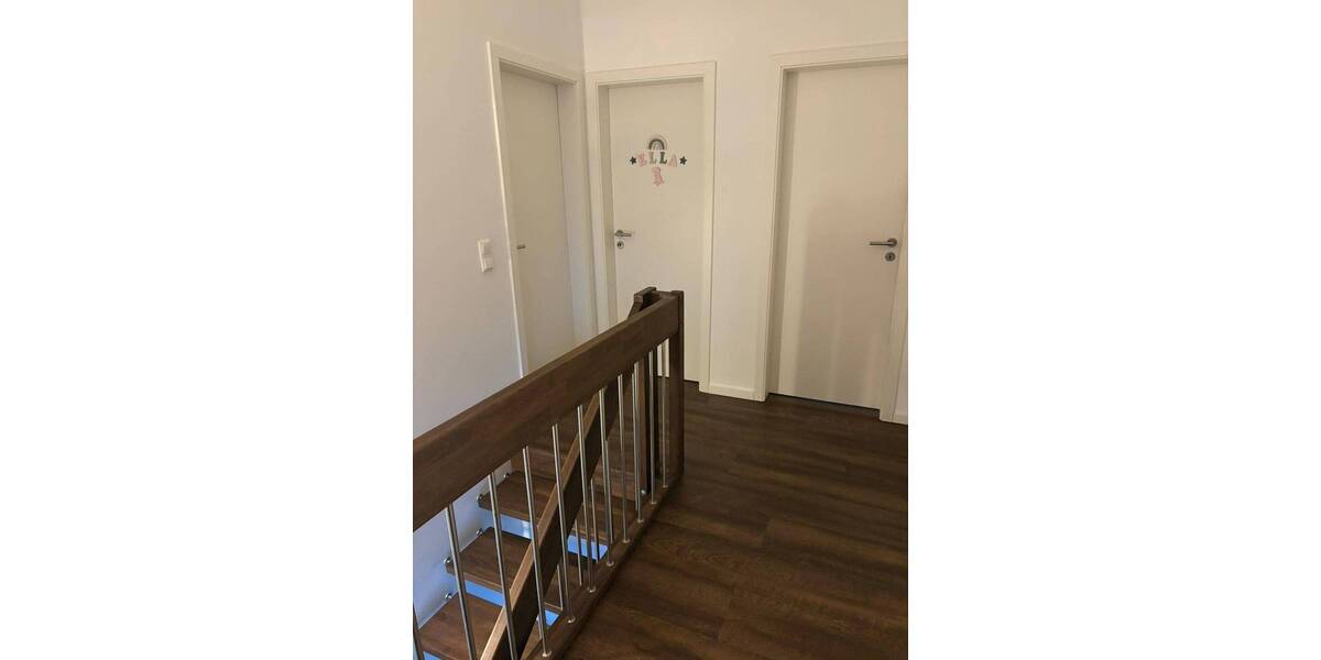 Doppelhaushälfte Pinneberg - 4 Zimmer, 118 m&sup2;, 1.790&euro; | Angebot:25969103