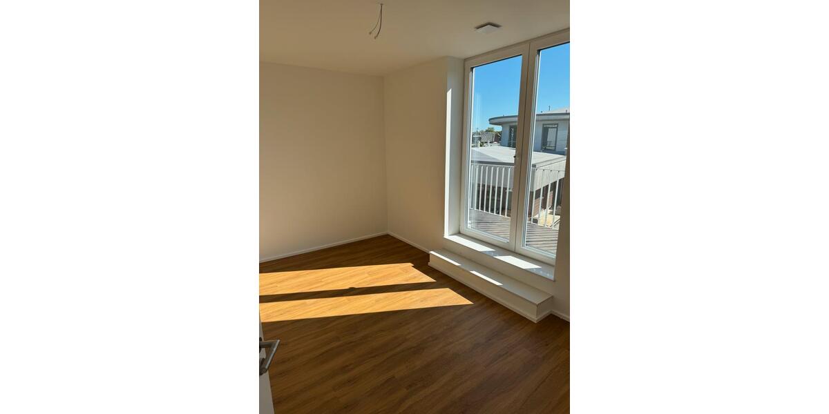 Dachgeschoßwohnung Reinbek - 4 Zimmer, 97 m&sup2;, 1.724&euro; | Angebot:25943276