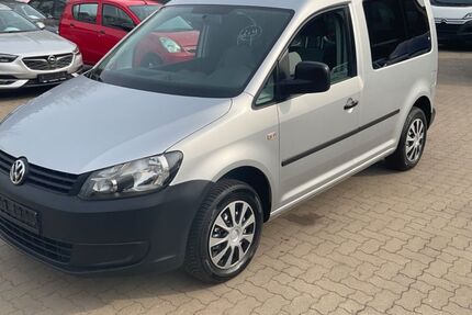 VW Caddy 160.800 km 6.299 &euro; Hamburg 21107