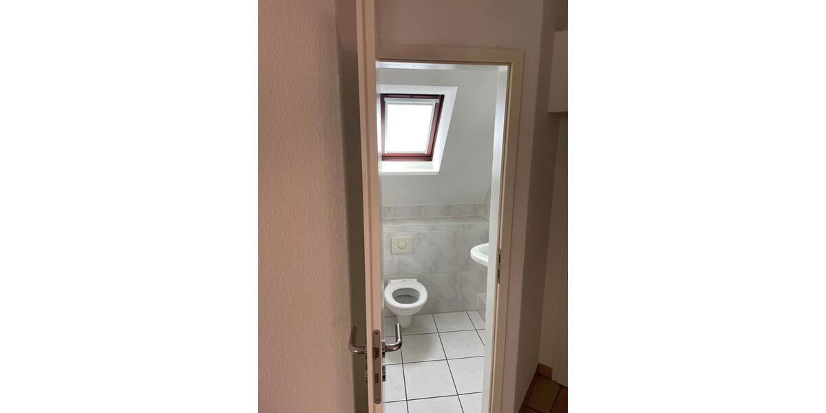 Dachgeschoßwohnung Quickborn - 3 Zimmer, 116 m&sup2;, 1.200&euro; | Angebot:24611415