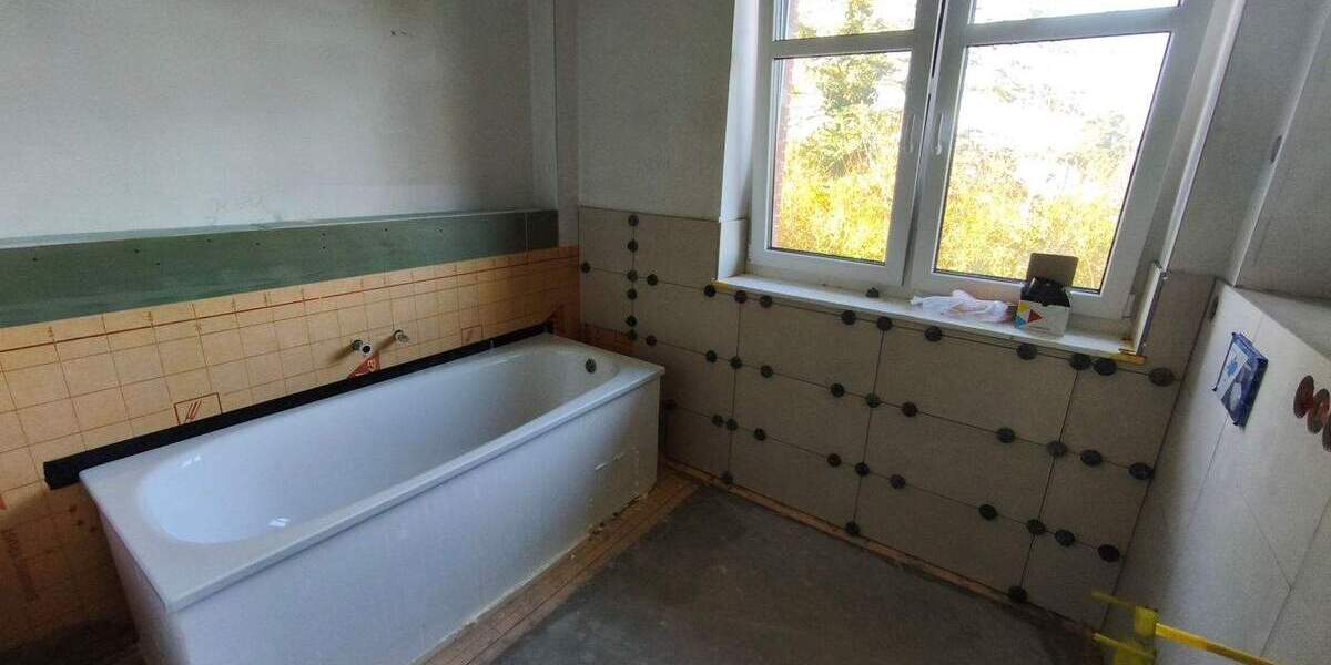 Etagenwohnung Uetersen - 3 Zimmer, 96 m&sup2;, 1.530&euro; | Angebot:25837338