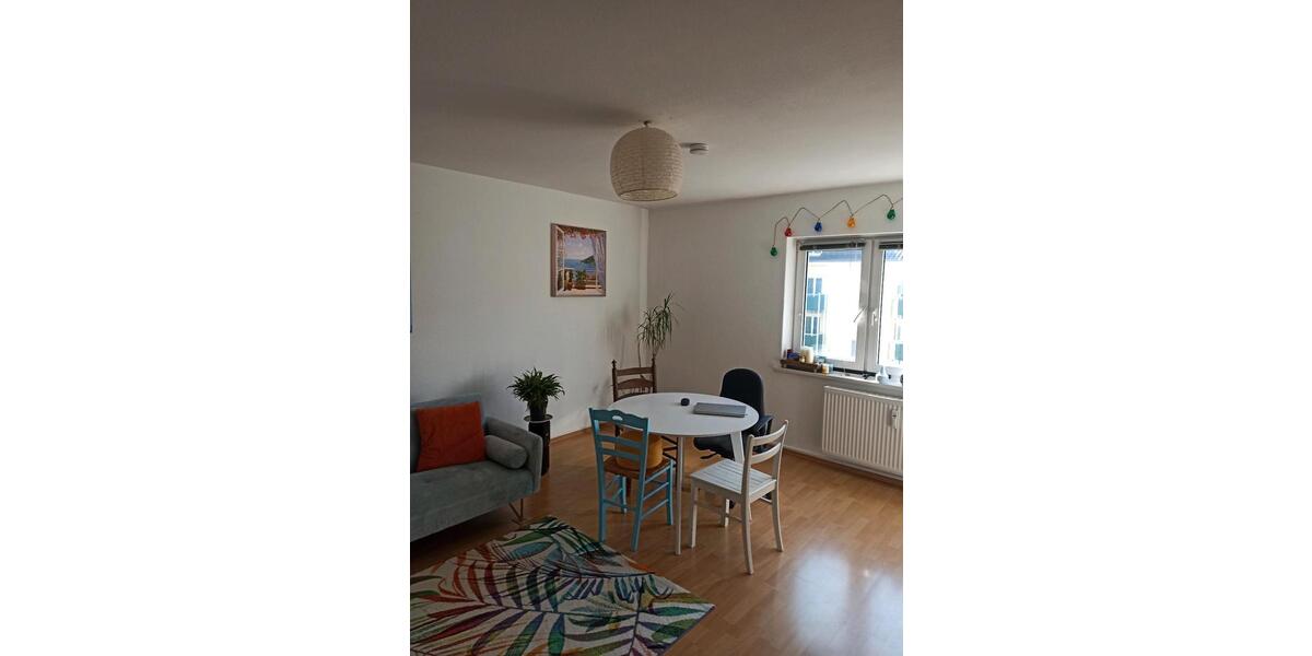 Etagenwohnung Hamburg Wandsbek - 3 Zimmer, 45 m&sup2;, 900&euro; | Angebot:25370070