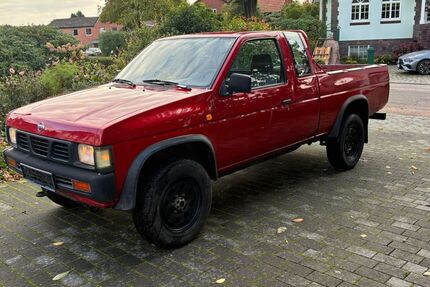 Nissan PickUp 152.400 km 13.900 &euro; Braak 22145