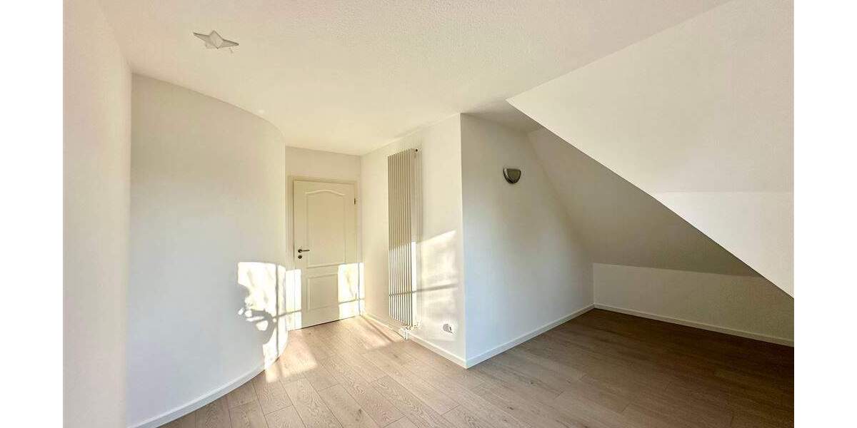 Einfamilienhaus Wedel - 4 Zimmer, 168 m&sup2;, 798.000&euro; | Angebot:25671437