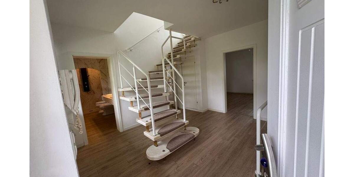 Doppelhaushälfte Hamburg Bramfeld - 4 Zimmer, 105 m&sup2;, 689.000&euro; | Angebot:25664536