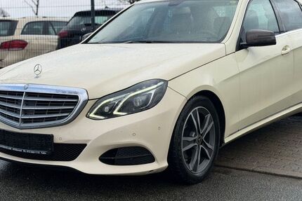 Mercedes-Benz E 200 429.000 km 6.900 &euro; Stapelfeld bei Hamburg 22145