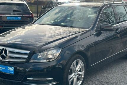 Mercedes-Benz C 220 148.000 km 13.500 &euro; Pinneberg 25421