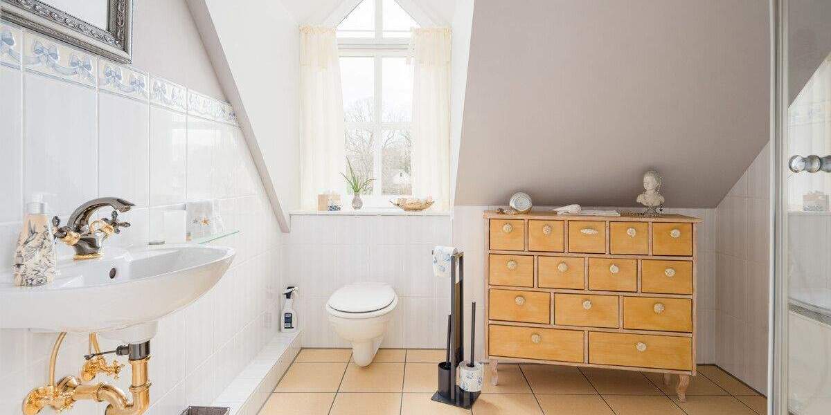 Einfamilienhaus Rellingen - 5 Zimmer, 243 m&sup2;, 1.399.000&euro; | Angebot:25700620