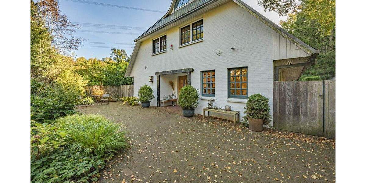 Einfamilienhaus Hamburg Volksdorf - 7 Zimmer, 339 m&sup2;, 1.850.000&euro; | Angebot:25768753