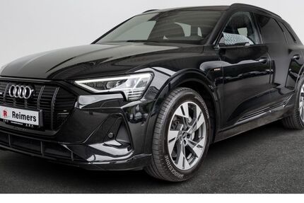 Audi e-tron 52.950 km 33.990 &euro; Hamburg 22457