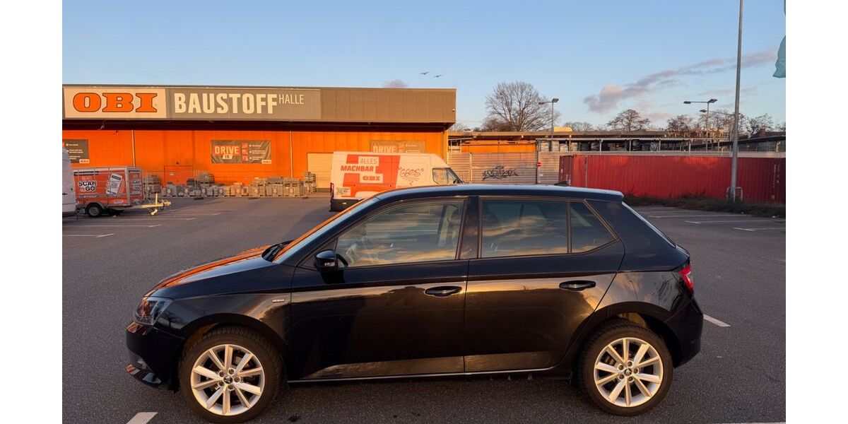 Skoda Fabia 104.000 km 8.900 &euro; Hamburg 22297