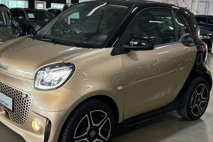 Smart forTwo 48.267 km 13.500 &euro; Hamburg 20537