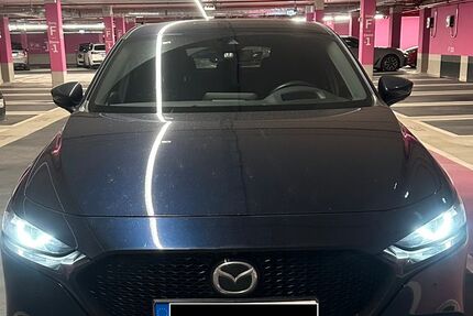 Mazda 3 69.000 km 20.600 &euro; Hamburg 20457