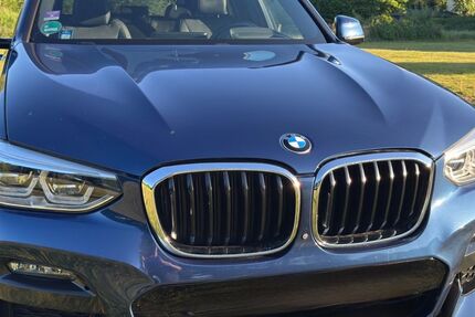 BMW X3 138.000 km 35.200 &euro; HAMBURG 22111