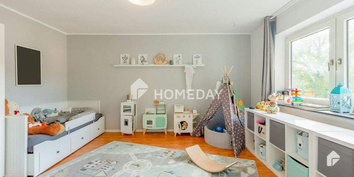 Etagenwohnung Norderstedt Harksheide - 5 Zimmer, 114 m&sup2;, 299.000&euro; | Angebot:25677551