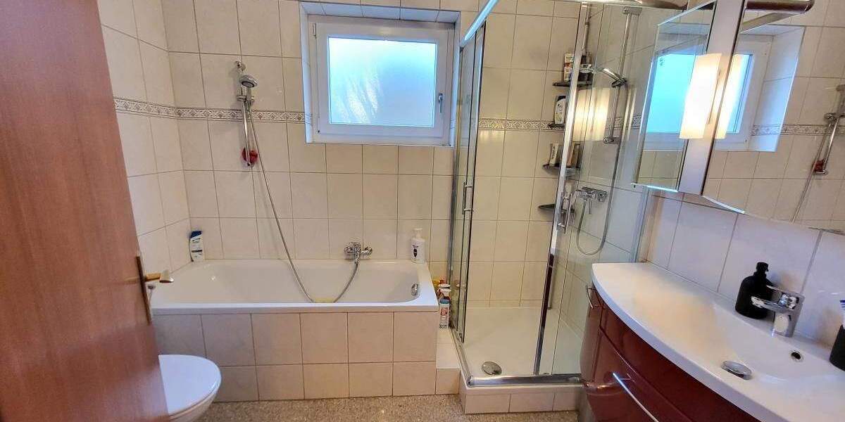 Etagenwohnung Steinburg/Eichede Eichede - 4 Zimmer, 130 m&sup2;, 295.000&euro; | Angebot:25707979