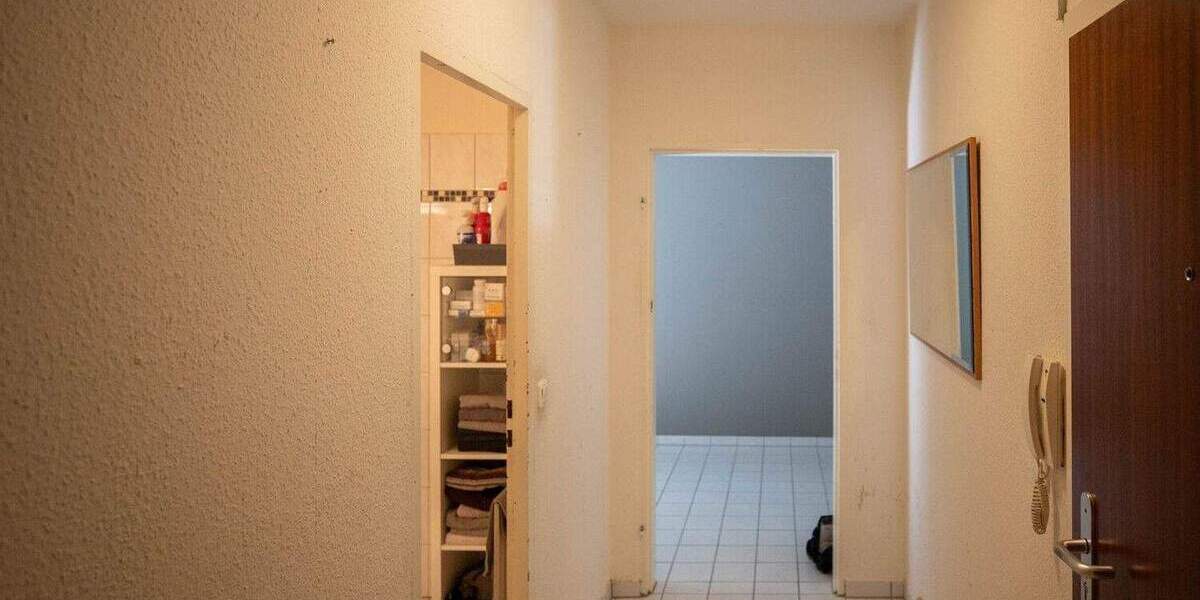 Etagenwohnung Uetersen - 3 Zimmer, 76 m&sup2;, 140.000&euro; | Angebot:25680000