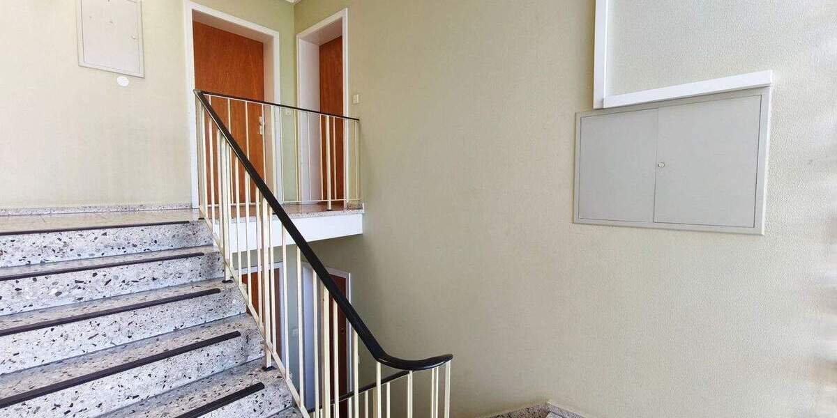 Etagenwohnung Uetersen - 2 Zimmer, 80 m&sup2;, 169.000&euro; | Angebot:25697876