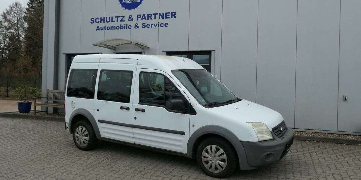 Ford Tourneo 209.136 km 1.690 &euro; Trittau 22946