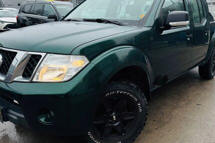 Nissan Navara 165.000 km 10.300 &euro; Hamburg 20537