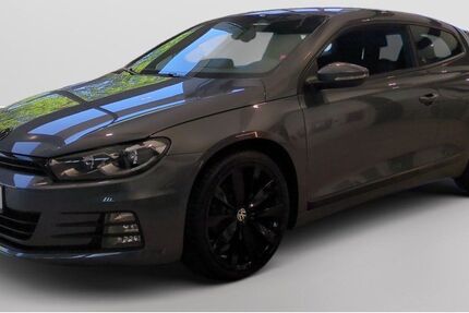 VW Scirocco 80.251 km 19.390 &euro; Hamburg 22045