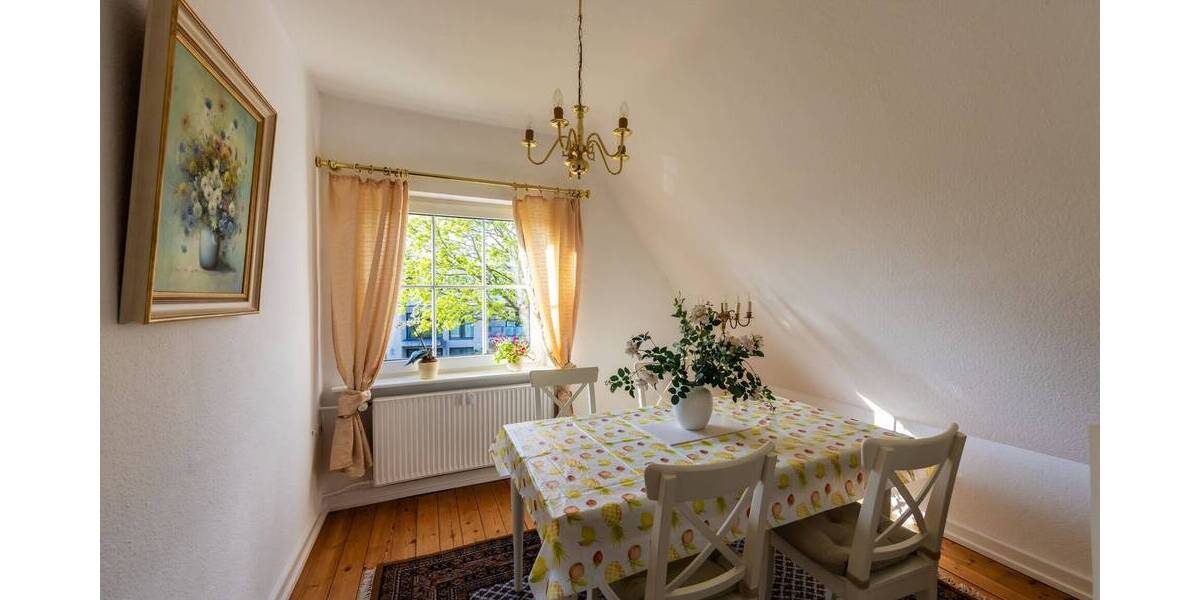 Einfamilienhaus Hamburg Niendorf - 7 Zimmer, 164 m&sup2;, 980.000&euro; | Angebot:25748580