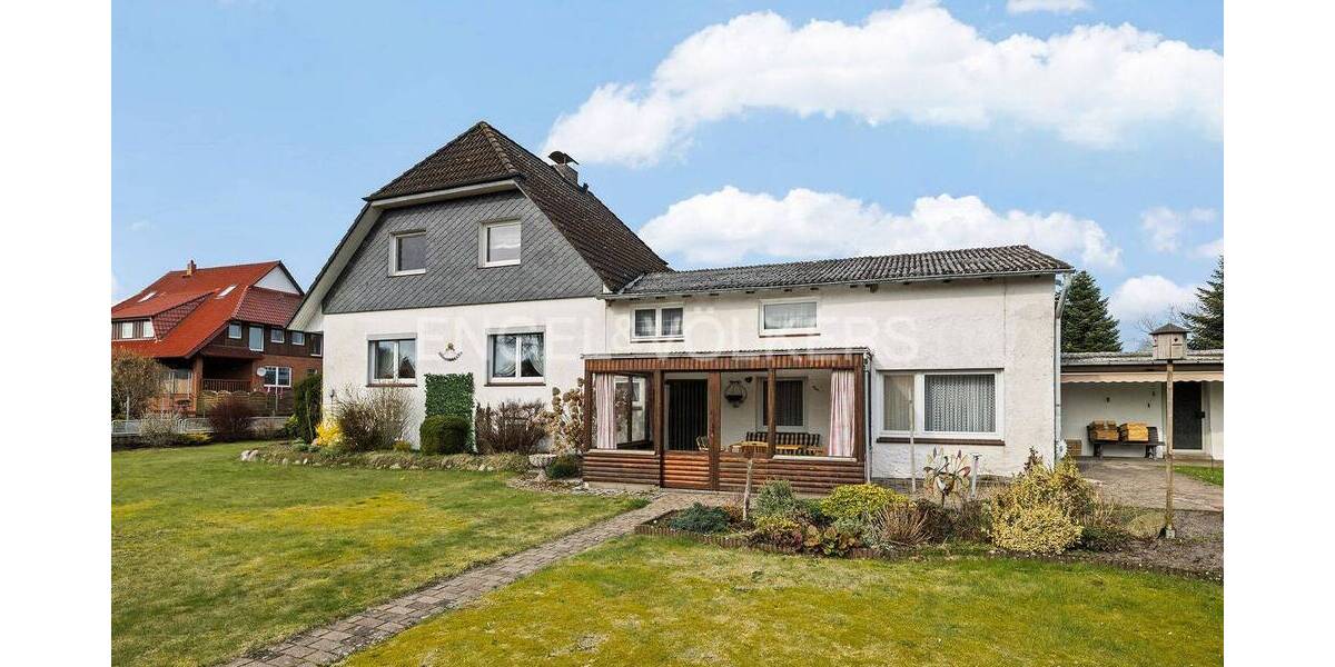 Einfamilienhaus Schmalfeld - 4 Zimmer, 129 m&sup2;, 249.000&euro; | Angebot:26044366