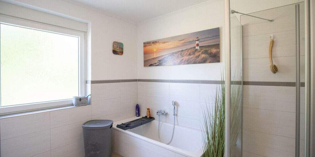 Bungalow Klein Offenseth-Sparrieshoop Sparrieshoop - 3 Zimmer, 115 m&sup2;, 448.000&euro; | Angebot:25663035