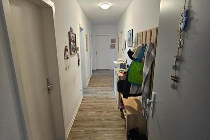 Wohnung Elmshorn - 4 Zimmer, 84 m&sup2;, 990&euro; | Angebot:25902880