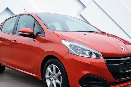 Peugeot 208 109.343 km 7.999 &euro; Elmshorn 25335