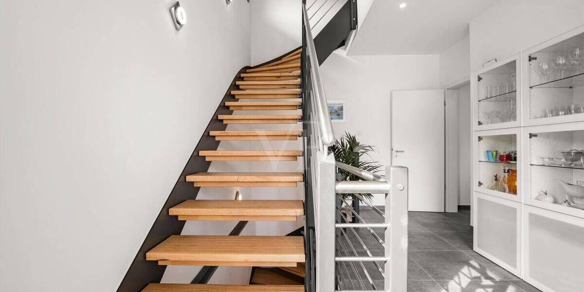 Mehrfamilienhaus, Wohnhaus Ahrensburg - 6 Zimmer, 196 m&sup2;, 1.295.000&euro; | Angebot:26276732