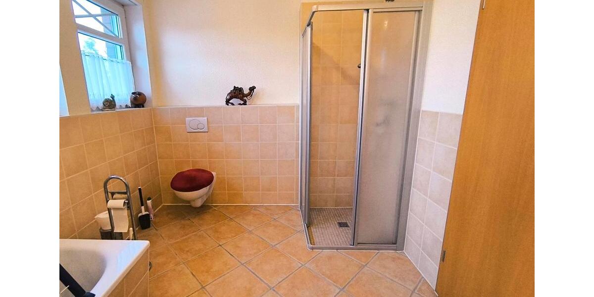 Doppelhaushälfte Halstenbek - 4 Zimmer, 120 m&sup2;, 690.000&euro; | Angebot:23725892