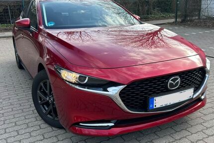Mazda 3 21.391 km 21.900 &euro; Pinneberg 25421