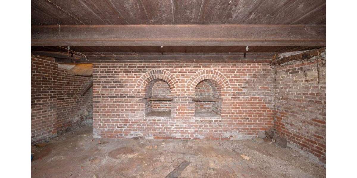 Bauernhaus, Landhaus Elmshorn Klostersande - 9 Zimmer, 150 m&sup2;, 210.000&euro; | Angebot:25797978